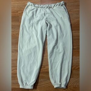 Cream, size small, no stains, no rips, barley worn(like new)